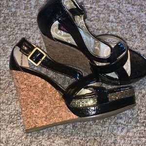 Black gold doll house wedge size 9 nwot